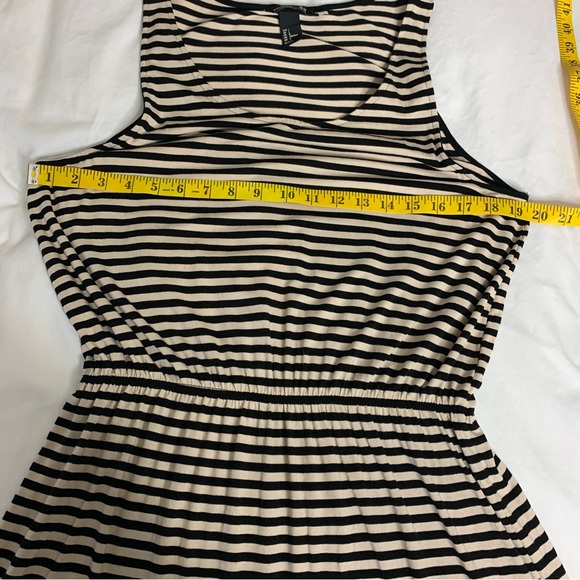 H&M Black and Beige Striped Jersey knit Sleeveless Midi Dress Size L - Picture 8 of 10